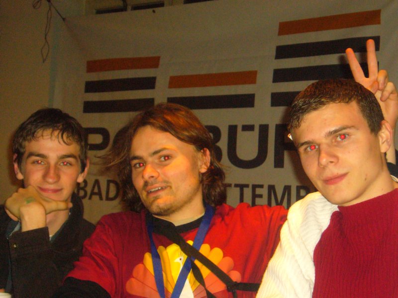 playlive200810.jpg