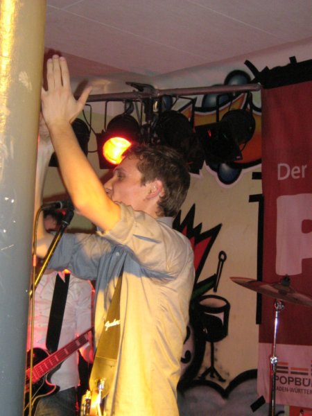anthonyzaroundband16.jpg