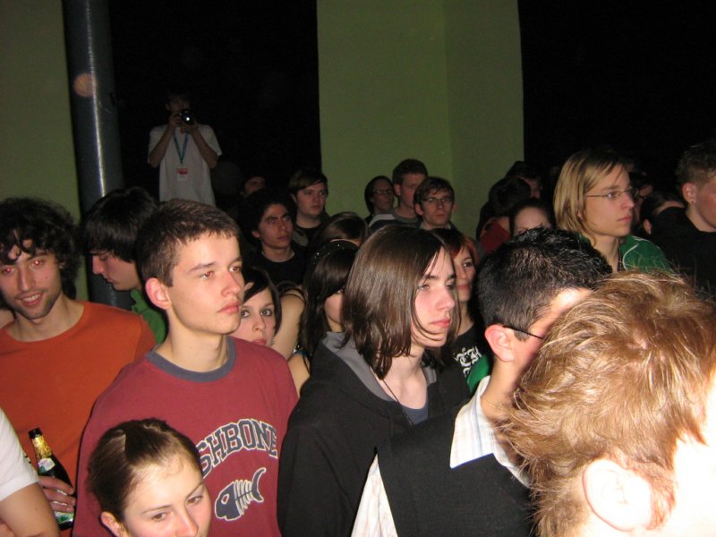 playlive2008095.jpg