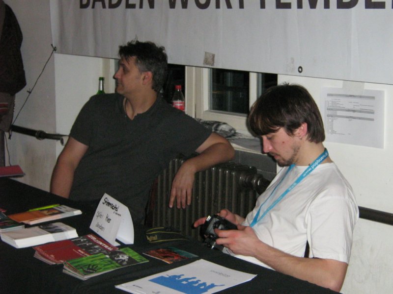 playlive2008105.jpg
